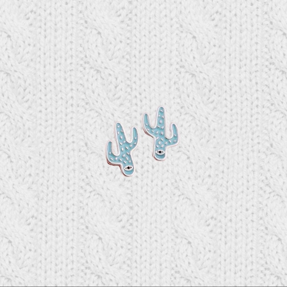 DAINTY CACTUS STUD EARRINGS